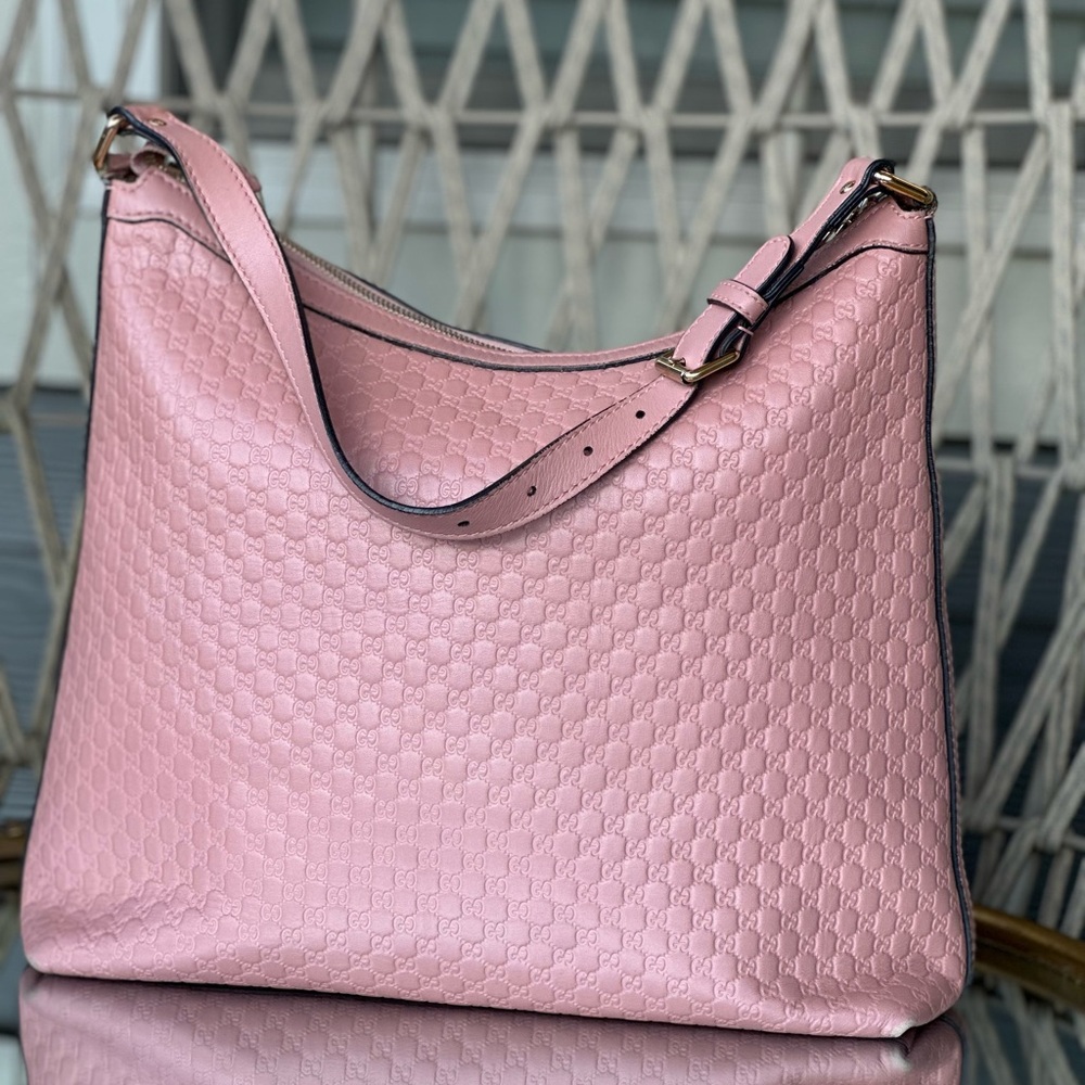 Elegant Pink Shoulder Bag